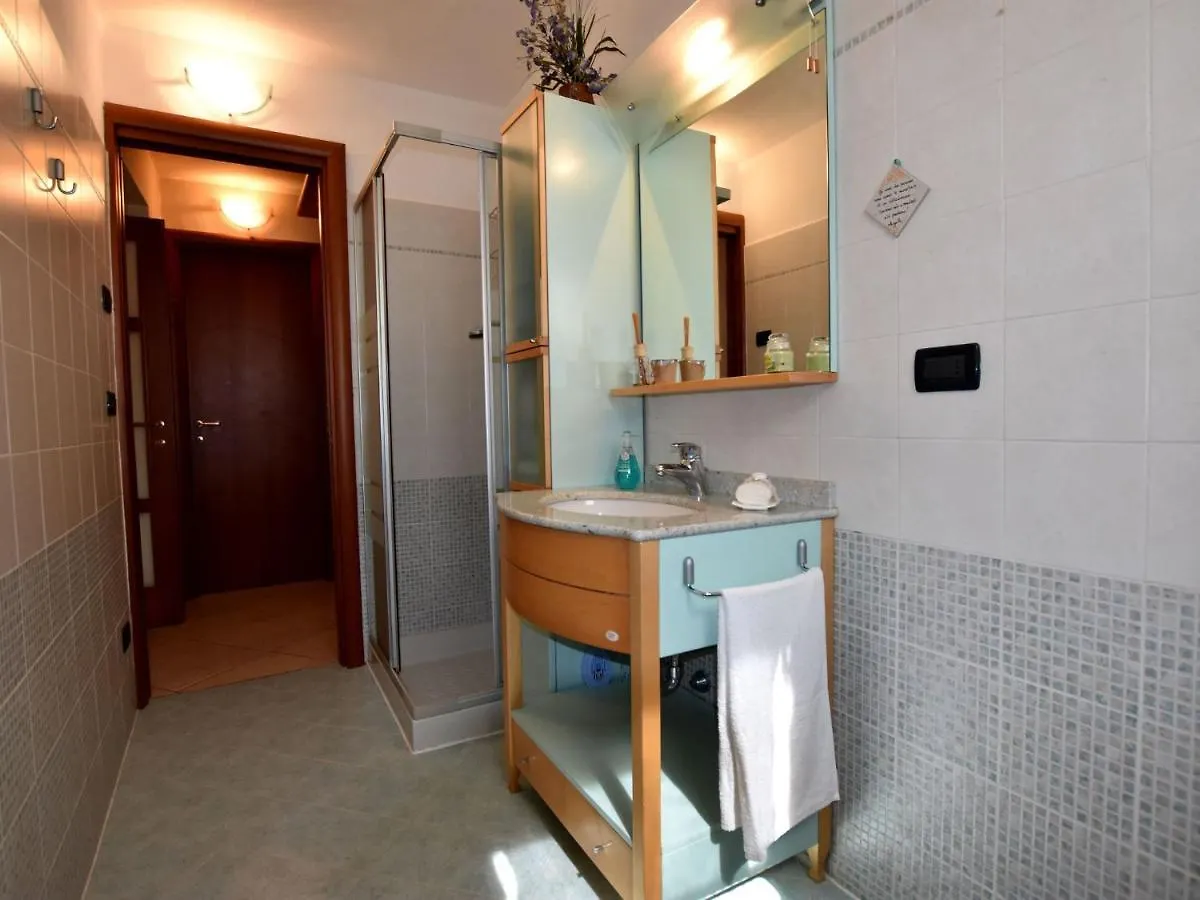 Flat In Villa, With Garden, Barbecue Pisogne