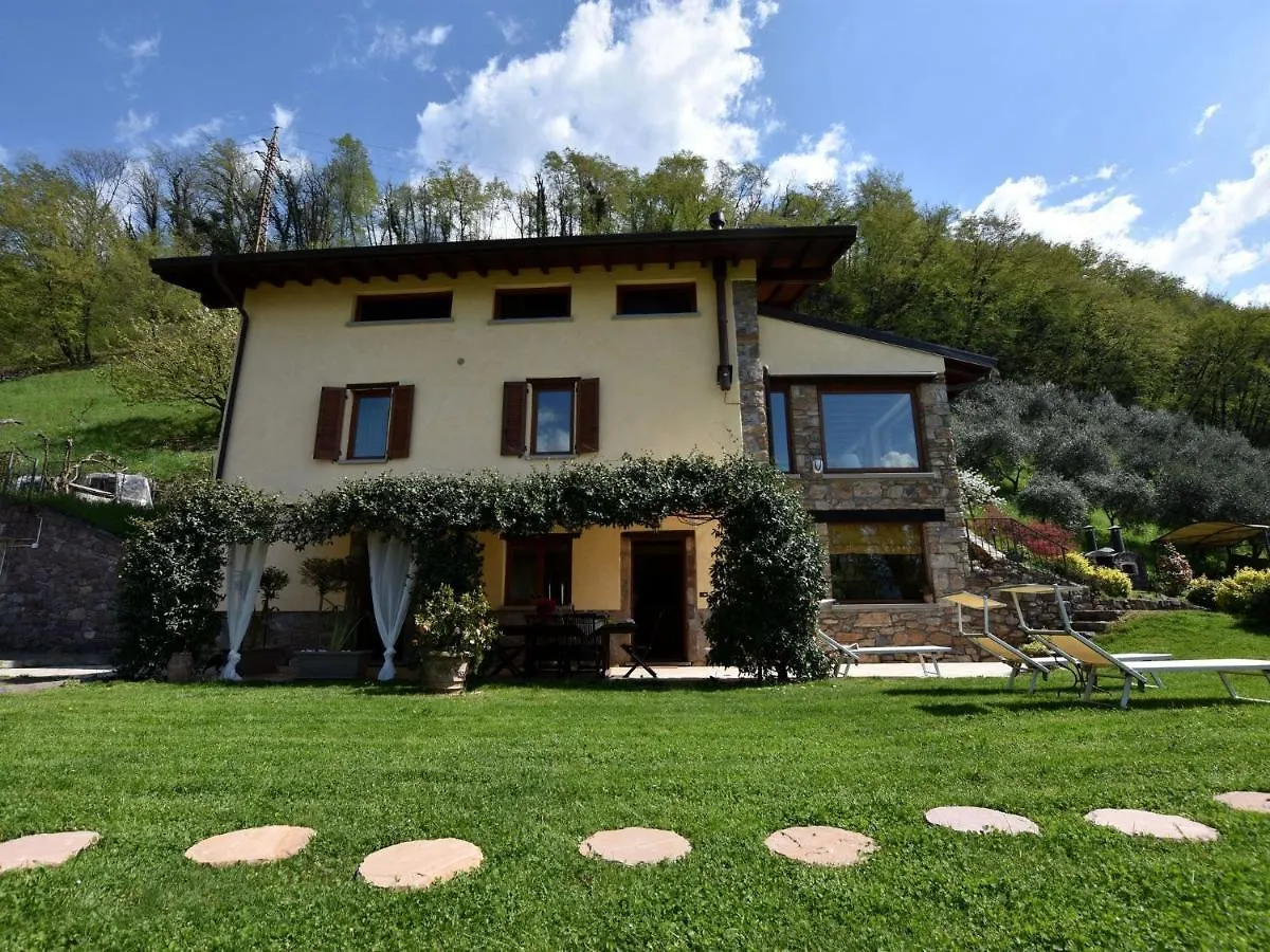 Flat In Villa, With Garden, Barbecue Pisogne