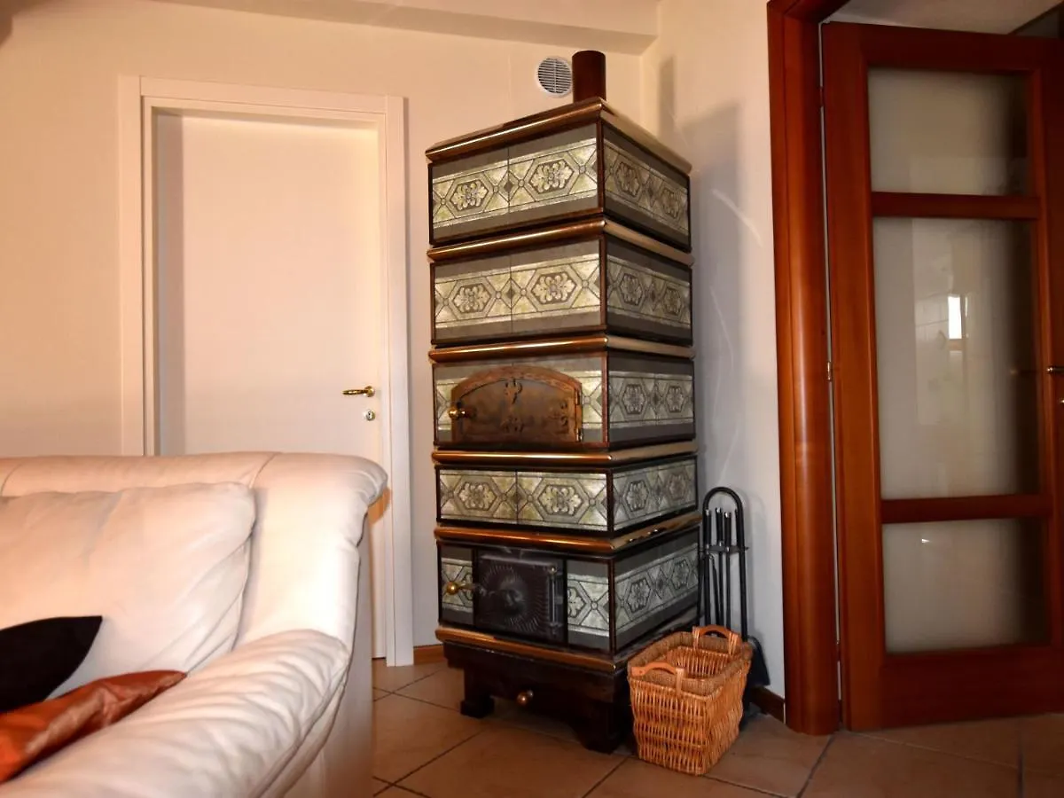 Flat In Villa, With Garden, Barbecue Pisogne Apartment