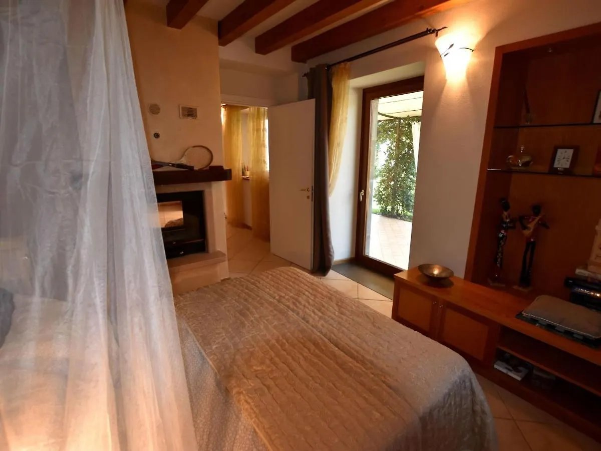 Flat In Villa, With Garden, Barbecue Pisogne